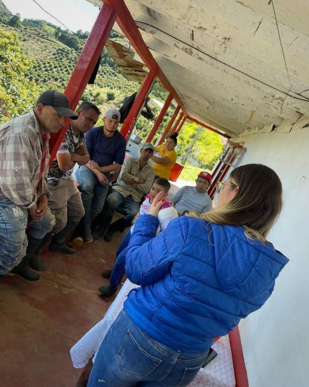 Acompañamiento y capacitación de Med Agro a trabajadores del sector agropecuario en Colombia